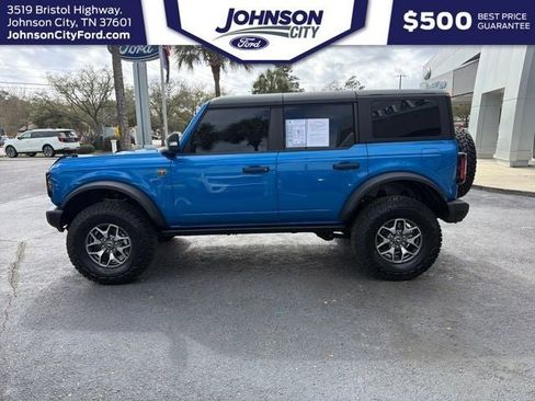 Used 2023 Ford Bronco Badlands w/ Sasquatch Package AWD/4WD image 7