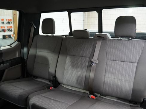 Used 2019 Ford F150 XLT w/ Equipment Group 302A Luxury image 32