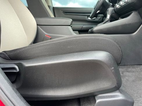Certified 2023 Honda CR-V LX image 30