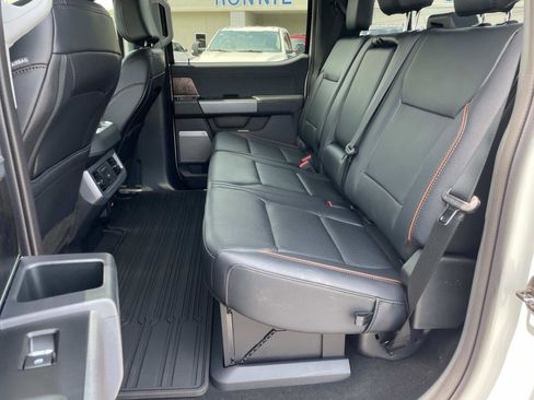 New 2025 Ford F250 Lariat w/ Lariat Ultimate Package image 9