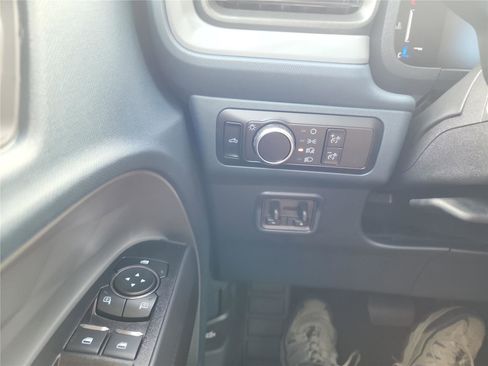 New 2025 Ford Maverick XL w/ 4K Tow Package image 30