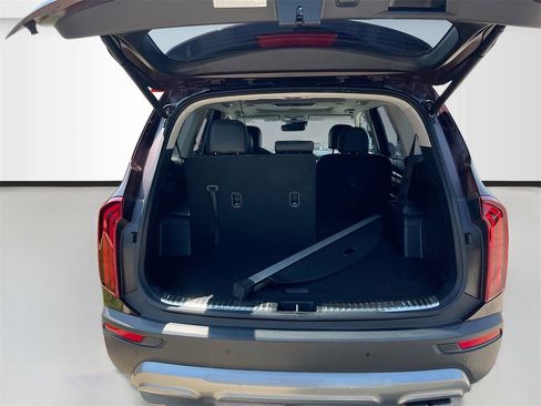 Used 2022 Kia Telluride SX image 26