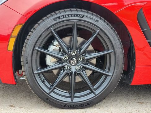New 2026 Toyota GR86 Premium RWD image 9