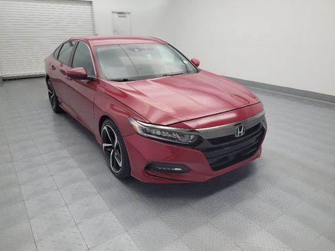 Used 2018 Honda Accord Sport image 13