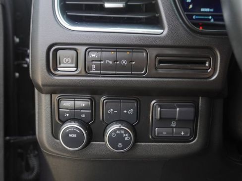 Used 2023 Chevrolet Tahoe LT w/ Max Trailering Package AWD/4WD image 23