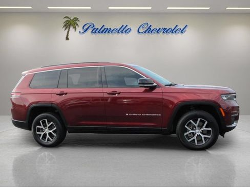 Used 2025 Jeep Grand Cherokee L Limited w/ Luxury Tech Group II AWD/4WD image 2