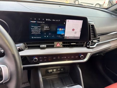 Used 2025 Kia Sportage SX FWD image 17