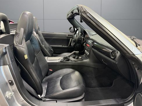 Used 2014 MAZDA MX-5 Miata Grand Touring RWD image 16