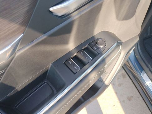 New 2026 GMC Acadia Denali w/ Super Cruise Package image 25