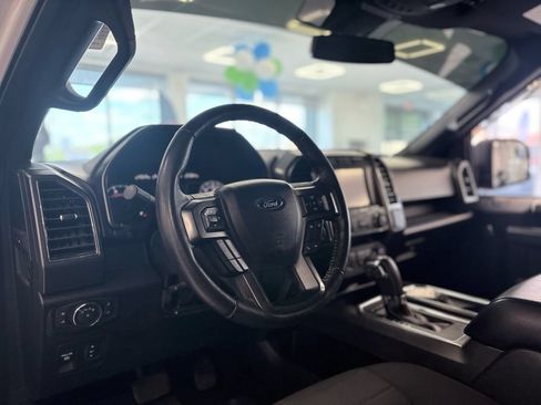 Used 2019 Ford F150 XLT w/ Equipment Group 302A Luxury AWD/4WD image 16
