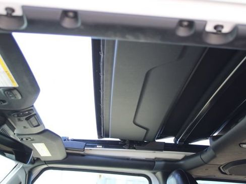 Used 2023 Jeep Wrangler Unlimited Sahara AWD/4WD image 45