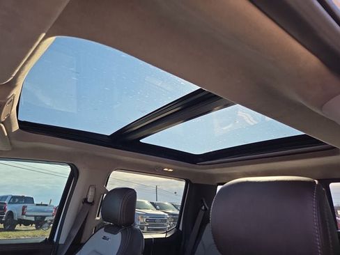 Used 2019 Ford F150 Limited image 9