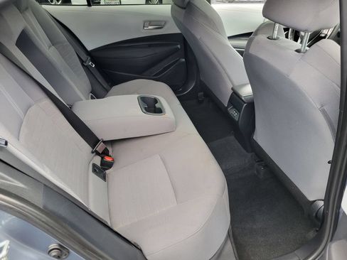 Used 2023 Toyota Corolla SE w/ SE Premium Package FWD image 19