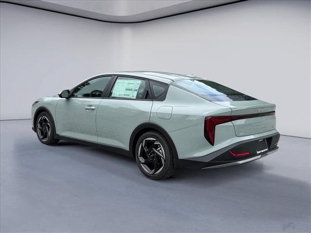 New 2026 Kia K4 EX FWD image 3