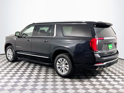 Used 2025 GMC Yukon XL Denali AWD/4WD image 6