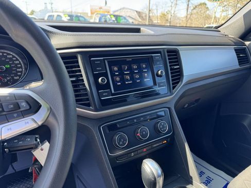 Used 2020 Volkswagen Atlas Cross Sport S AWD/4WD image 20