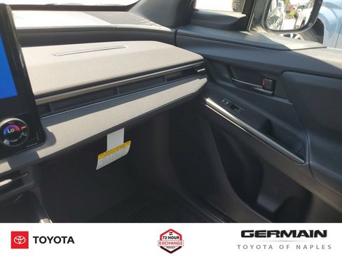 Used 2026 Toyota bZ FWD image 34
