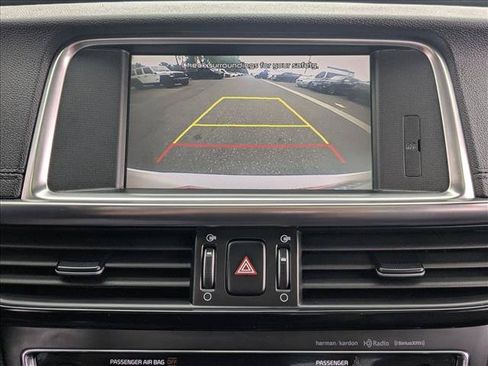 Used 2018 Kia Optima EX w/ Technology Package FWD image 14