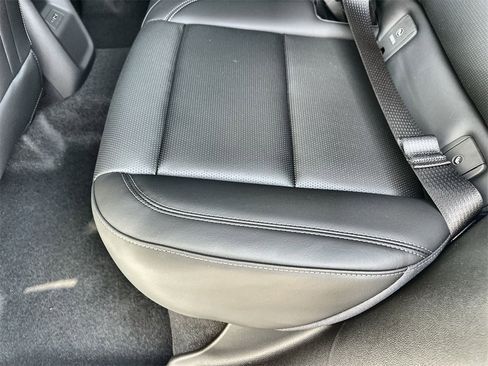 New 2026 Buick Envision Preferred image 17