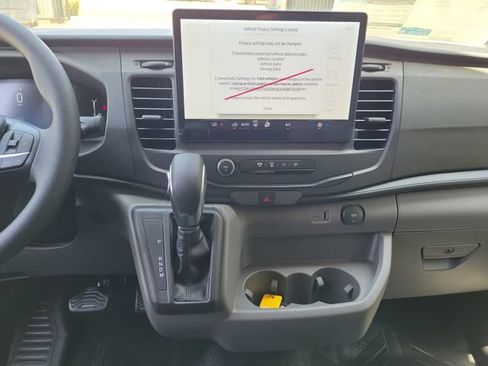 New 2026 Ford Transit 250 148 Medium Roof w/ Load Area Protection Package RWD image 21
