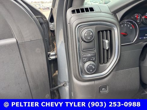 Used 2019 Chevrolet Silverado 1500 LT w/ Texas Edition image 13