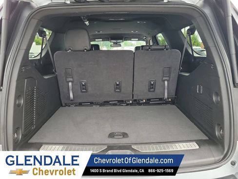 Used 2024 Chevrolet Suburban RST RWD image 20