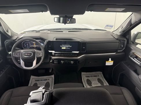 New 2026 GMC Sierra 1500 SLE image 23
