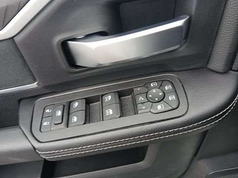 New 2026 RAM 2500 Big Horn AWD/4WD image 34