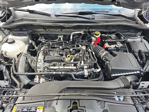 Used 2021 Ford Escape SE image 14