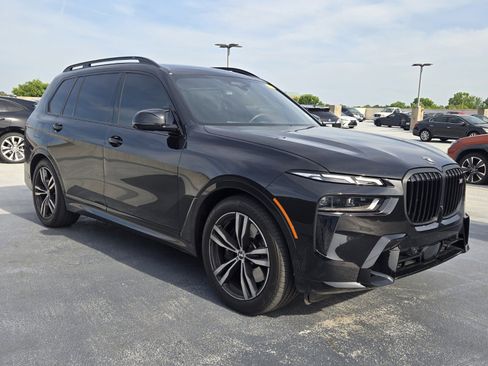 Used 2024 BMW X7 M60i w/ Executive Package image 2