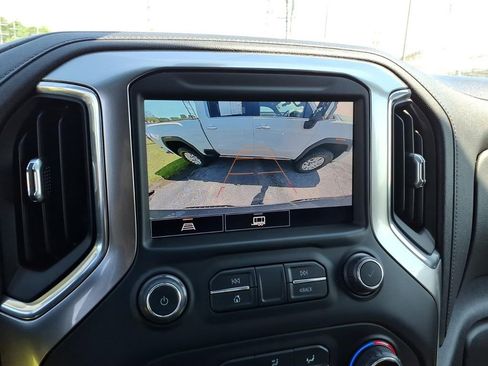 Used 2021 Chevrolet Silverado 1500 RST w/ Convenience Package II AWD/4WD image 30