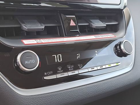 Certified 2026 Toyota Corolla LE image 23