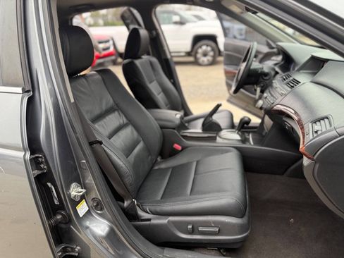 Used 2010 Honda Crosstour EX-L image 22