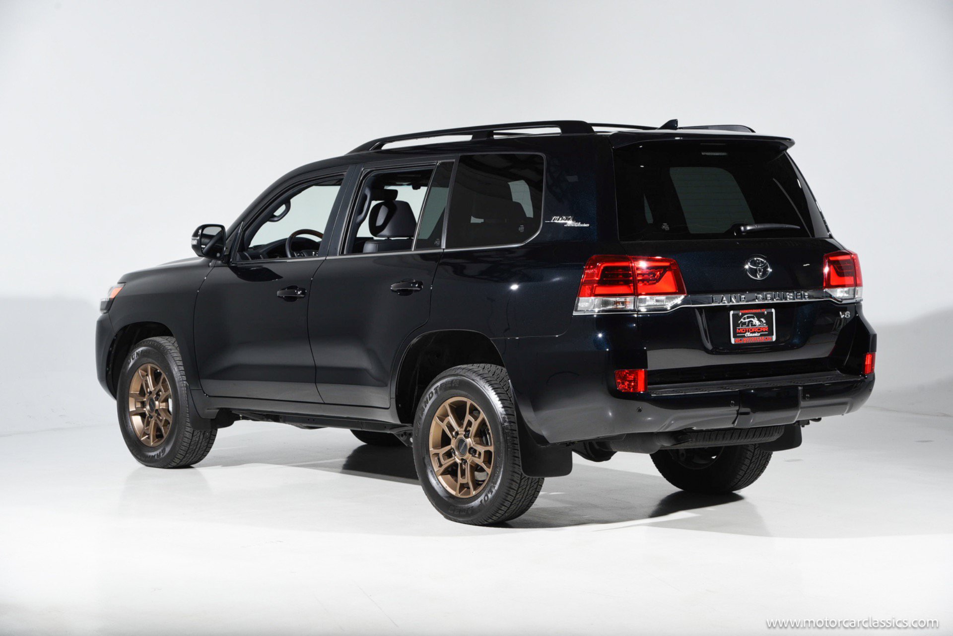 Used 2021 Toyota Land Cruiser Heritage Edition AWD/4WD image 5