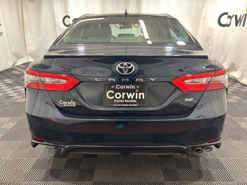 Used 2019 Toyota Camry SE image 7