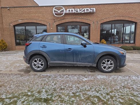 Used 2021 MAZDA CX-3 Sport image 2