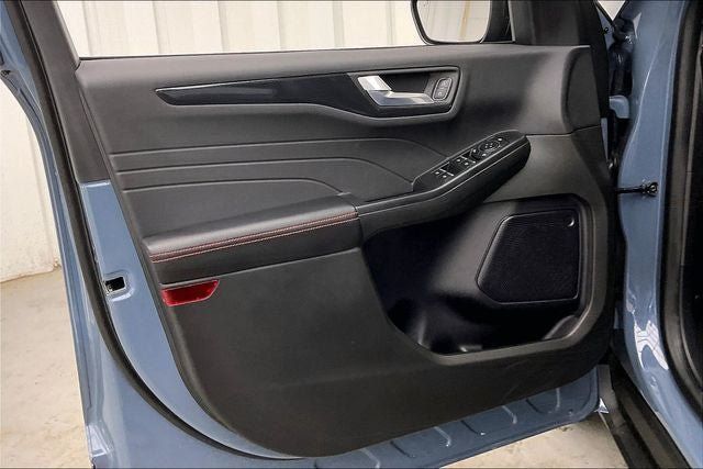 Used 2024 Ford Escape ST-Line w/ Tech Pack #1 AWD/4WD image 20