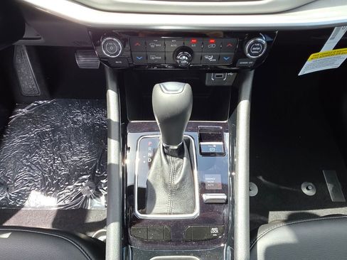 New 2026 Jeep Compass Limited image 15