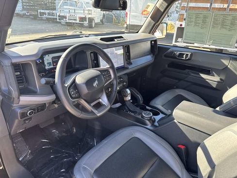 Used 2024 Ford Bronco Big Bend image 10