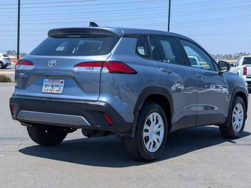 Used 2025 Toyota Corolla Cross L FWD image 13