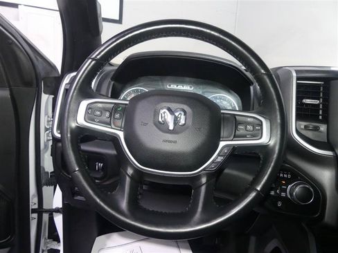 Used 2023 RAM 1500 Big Horn AWD/4WD image 28