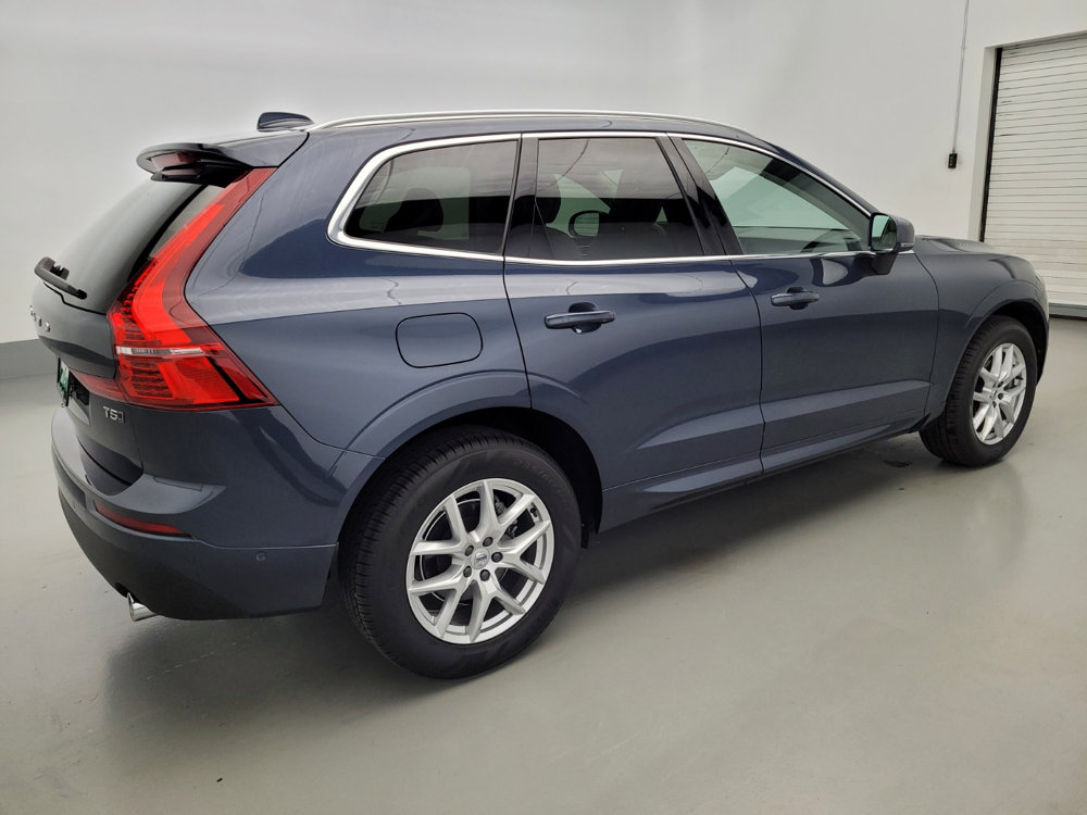 Used 2019 Volvo XC60 T5 Momentum w/ Premium Package AWD/4WD image 10