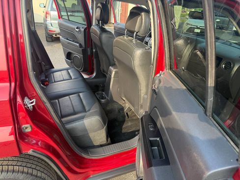 Used 2017 Jeep Patriot High Altitude AWD/4WD image 15