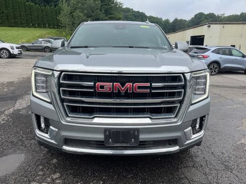 Used 2024 GMC Yukon SLT w/ SLT Luxury Package AWD/4WD image 11