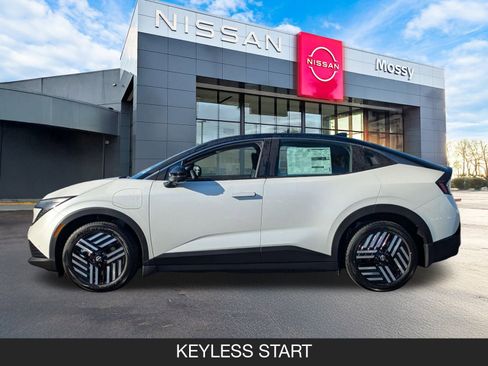 New 2026 Nissan Leaf SV+ image 5