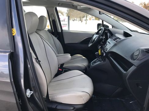 Used 2015 MAZDA MAZDA5 Grand Touring image 40