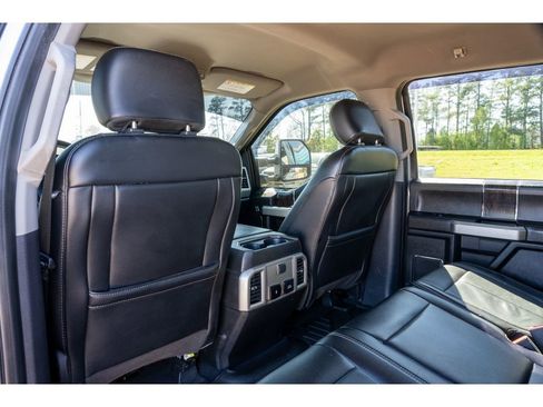 Used 2020 Ford F250 Lariat w/ Lariat Value Package image 12