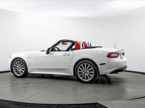 Used 2018 FIAT 124 Spider Lusso image 4