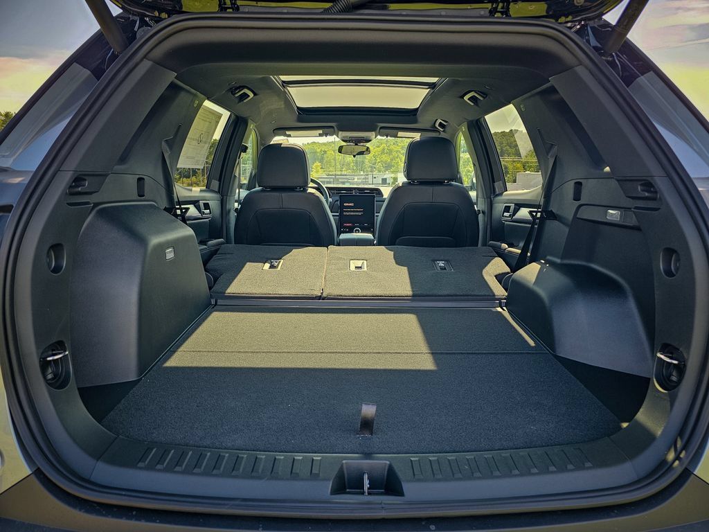 New 2027 GMC Terrain Elevation w/ Elevation Premium Package AWD/4WD image 37