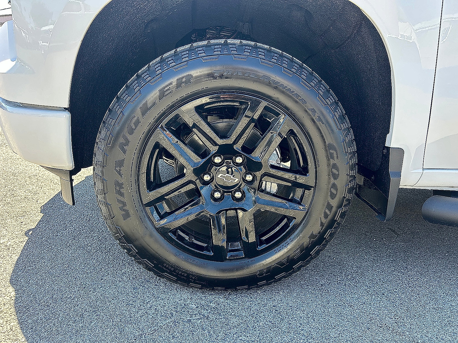 New 2026 Chevrolet Silverado 1500 RST w/ Z71 Off-Road Package AWD/4WD image 11